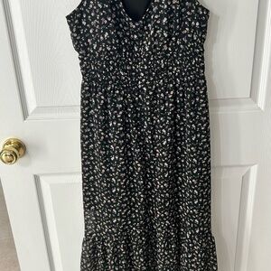 Rewind Black and White Floral Maxi Dress